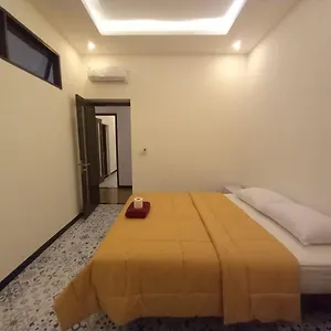 Rumah Wj And Hostal Uluwatu